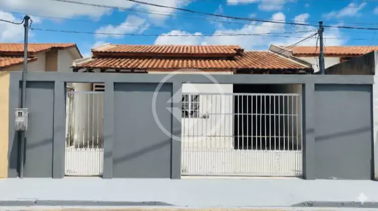 casa 3 quartos ,no destrito industrial