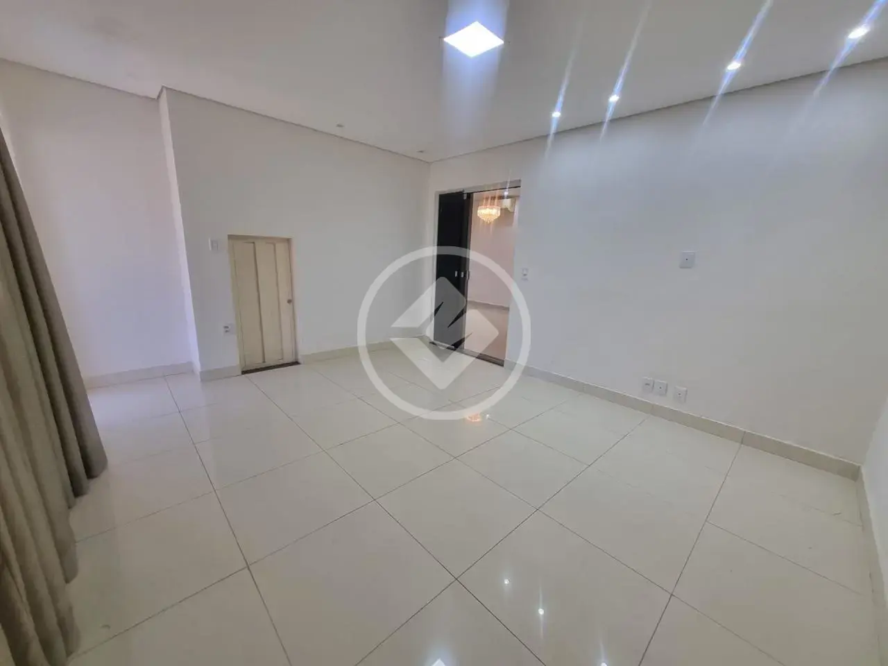 Sobrado 3 quartos no VILLAGE FLAMBOYANT, Cuiabá — foto 6 de 6