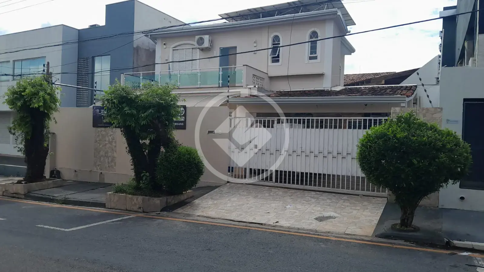 Sobrado JARDIM CUIABÁ, Cuiabá - MT — foto 1