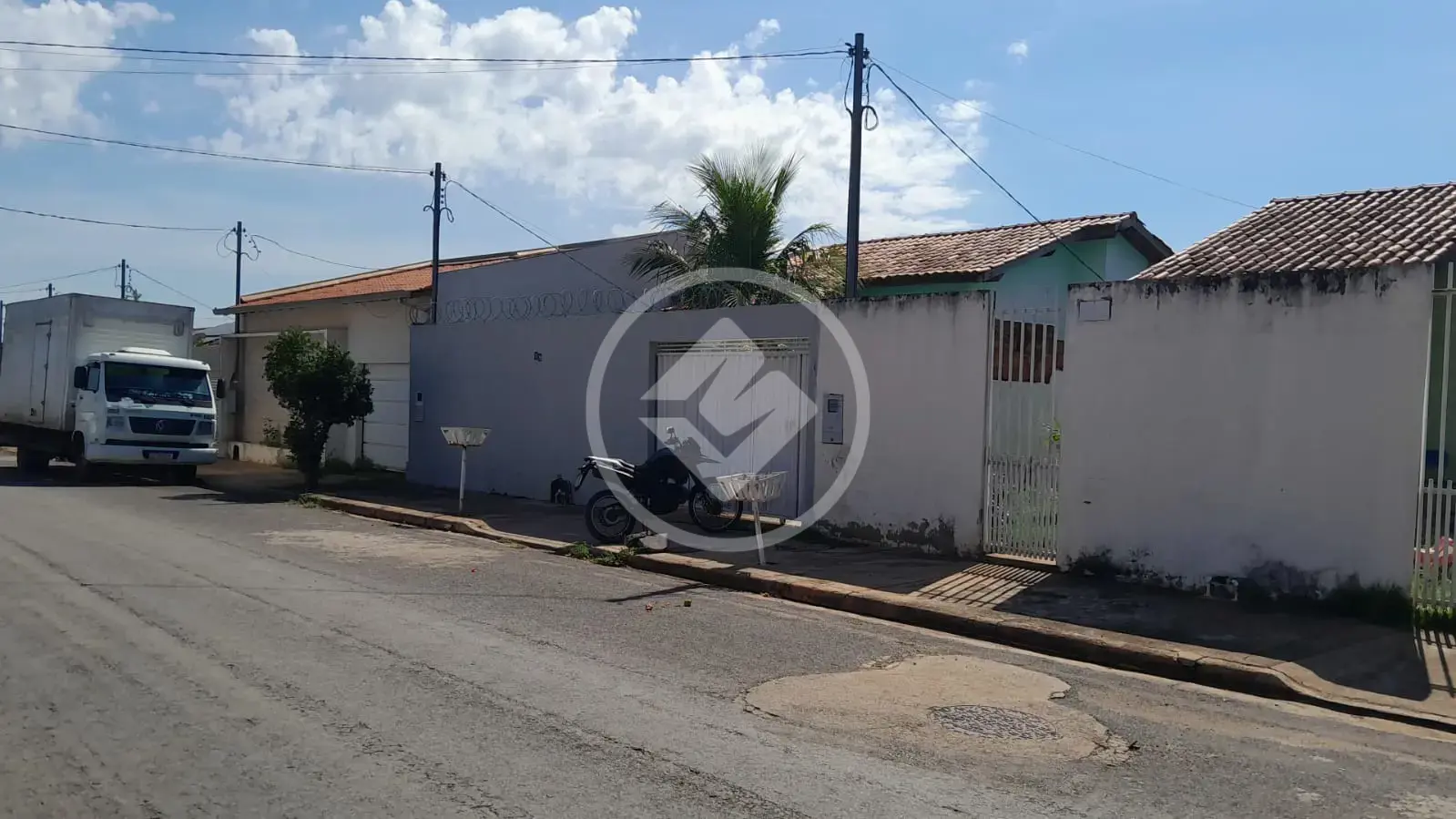 vende-se casa no residencial canaã
