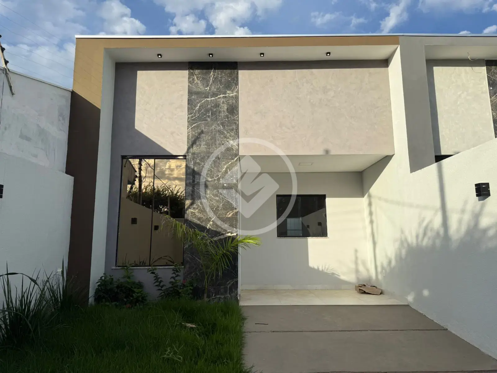 🏡 Casa Nova à Venda no Altos do Coxipó | 3 Quartos 1 Suíte