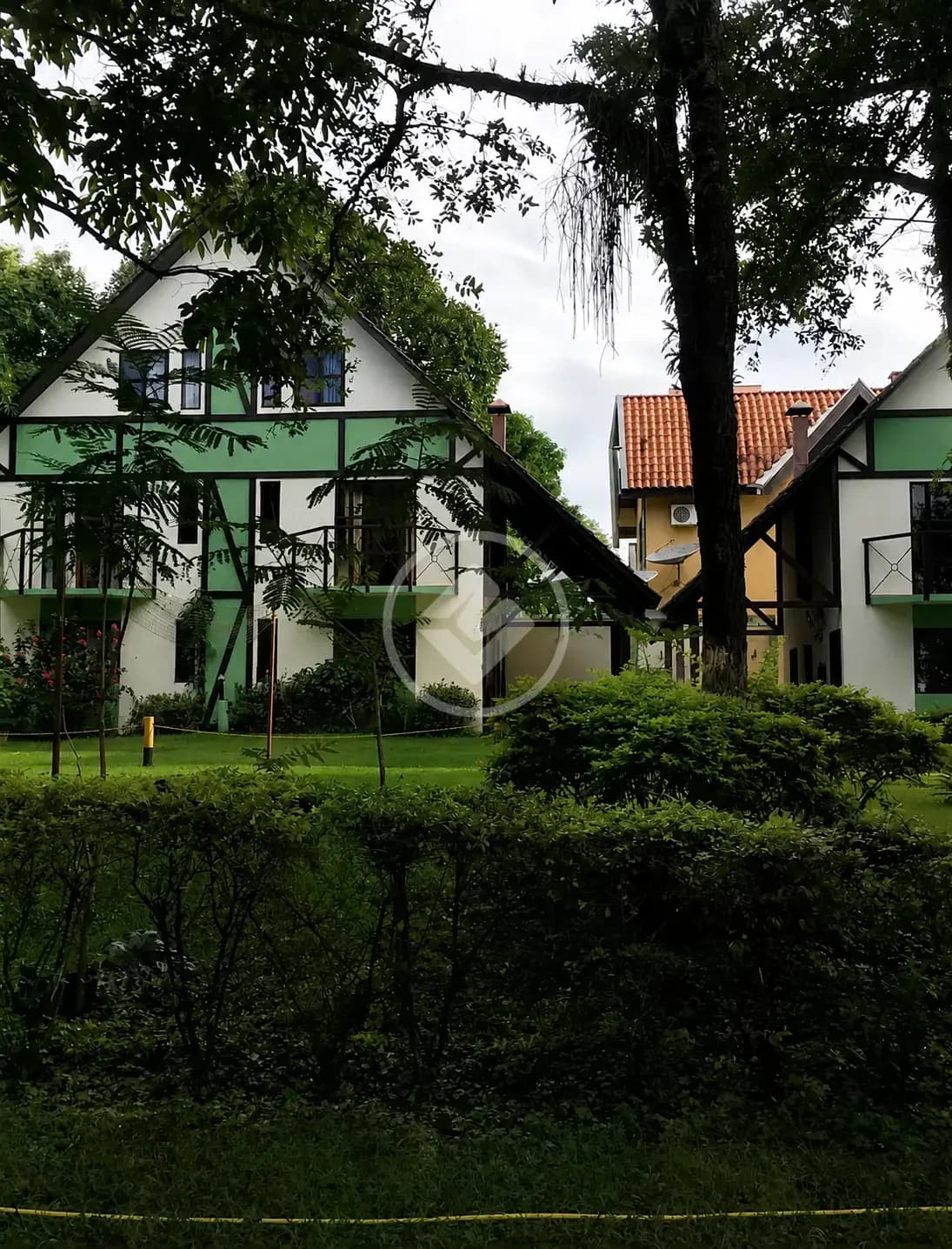 Casa Condomínio 3 quartos no CENTRO, Chapada dos Guimarães — foto 1 de 6