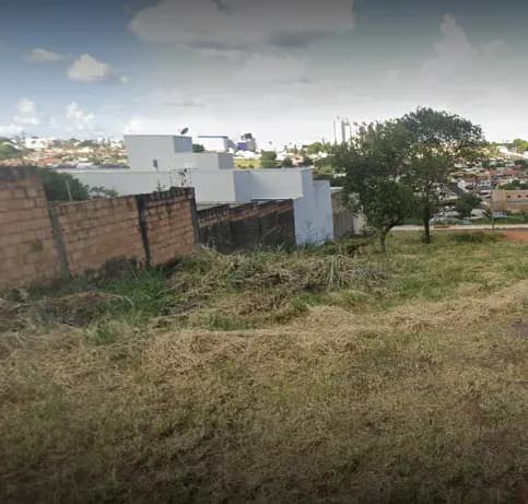 Terreno Guilhermina Vieira Chaer, Araxá - MG — foto 1