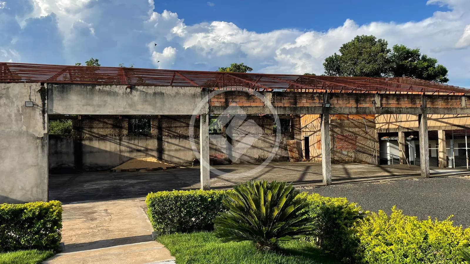 Casa Comercial 3 quartos no Loteamento Recanto das Gameleiras, Araxá — foto 3 de 6