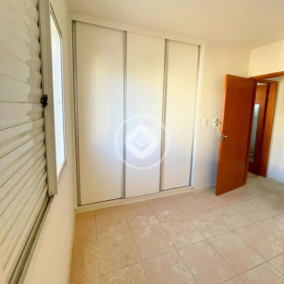 Apartamento 2 quartos no Guilhermina Vieira Chaer, Araxá — foto 4 de 6