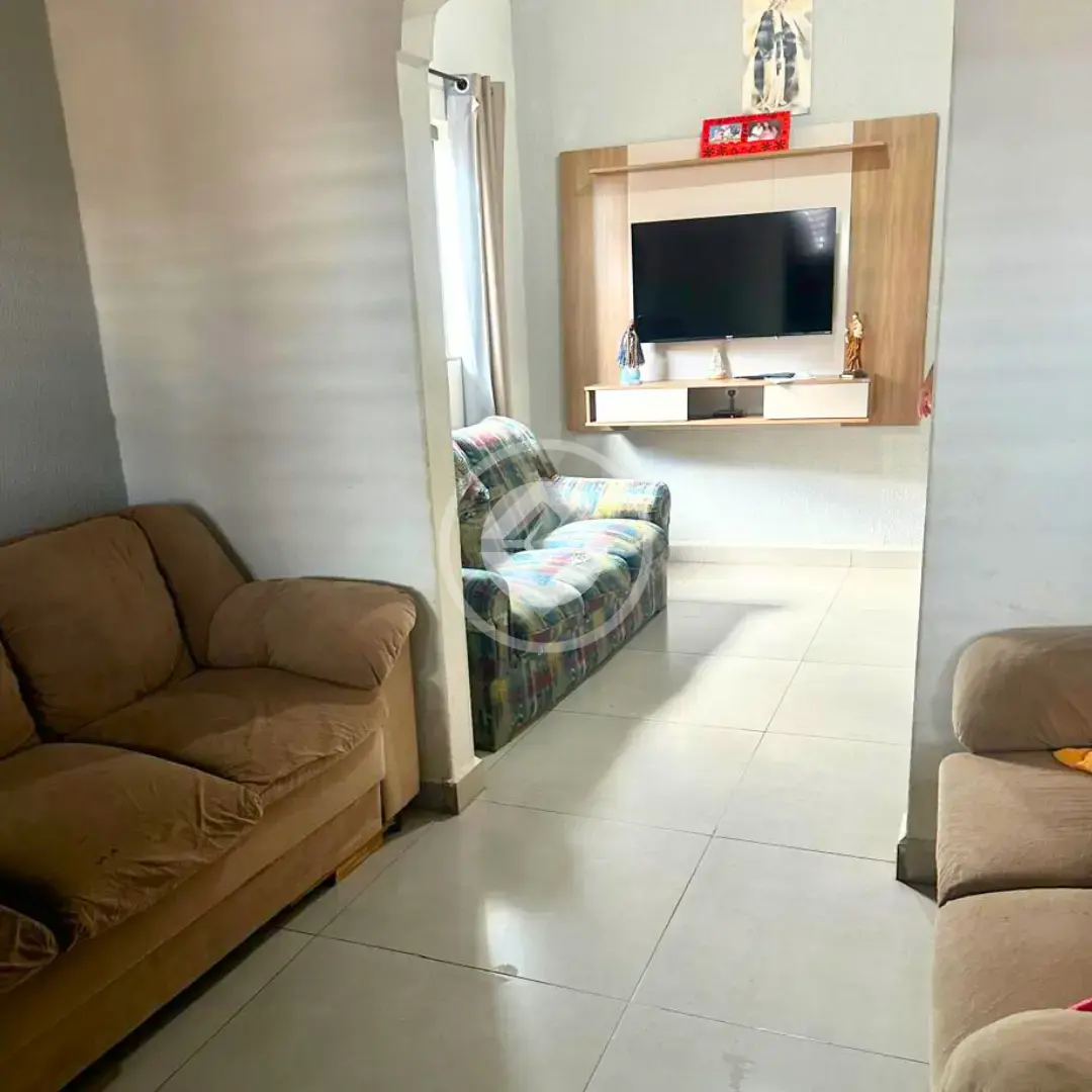 Casa 6 quartos no Doutor Pedro Pezzuti, Araxá — foto 4 de 6