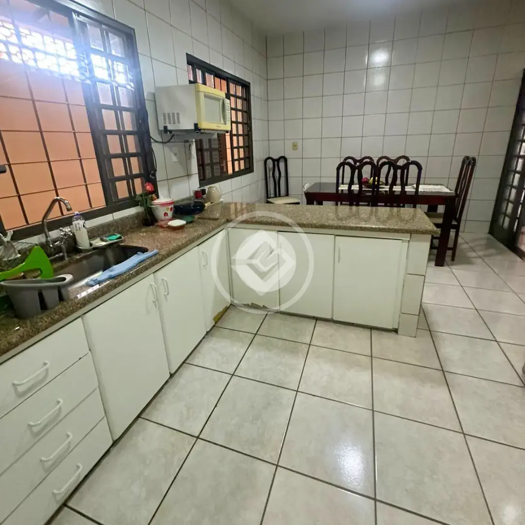 Casa 5 quartos no Centro, Araxá — foto 3 de 6