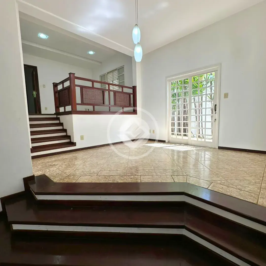 Casa 3 quartos no Vila Santa Terezinha, Araxá — foto 2 de 6