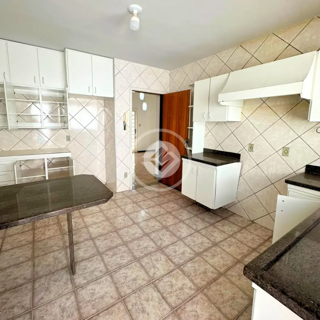 Casa 3 quartos no Vila Santa Terezinha, Araxá — foto 5 de 6