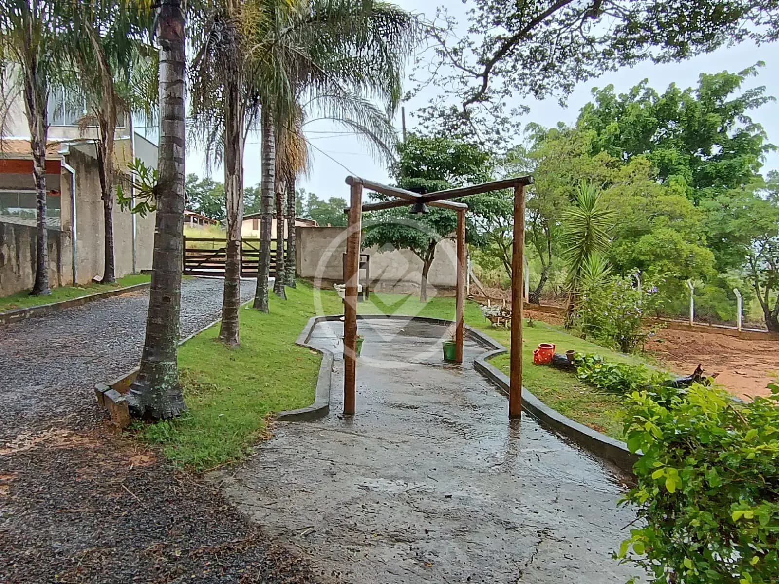 Chácara 4 quartos no MONTE CARLO II, Araxá — foto 5 de 6