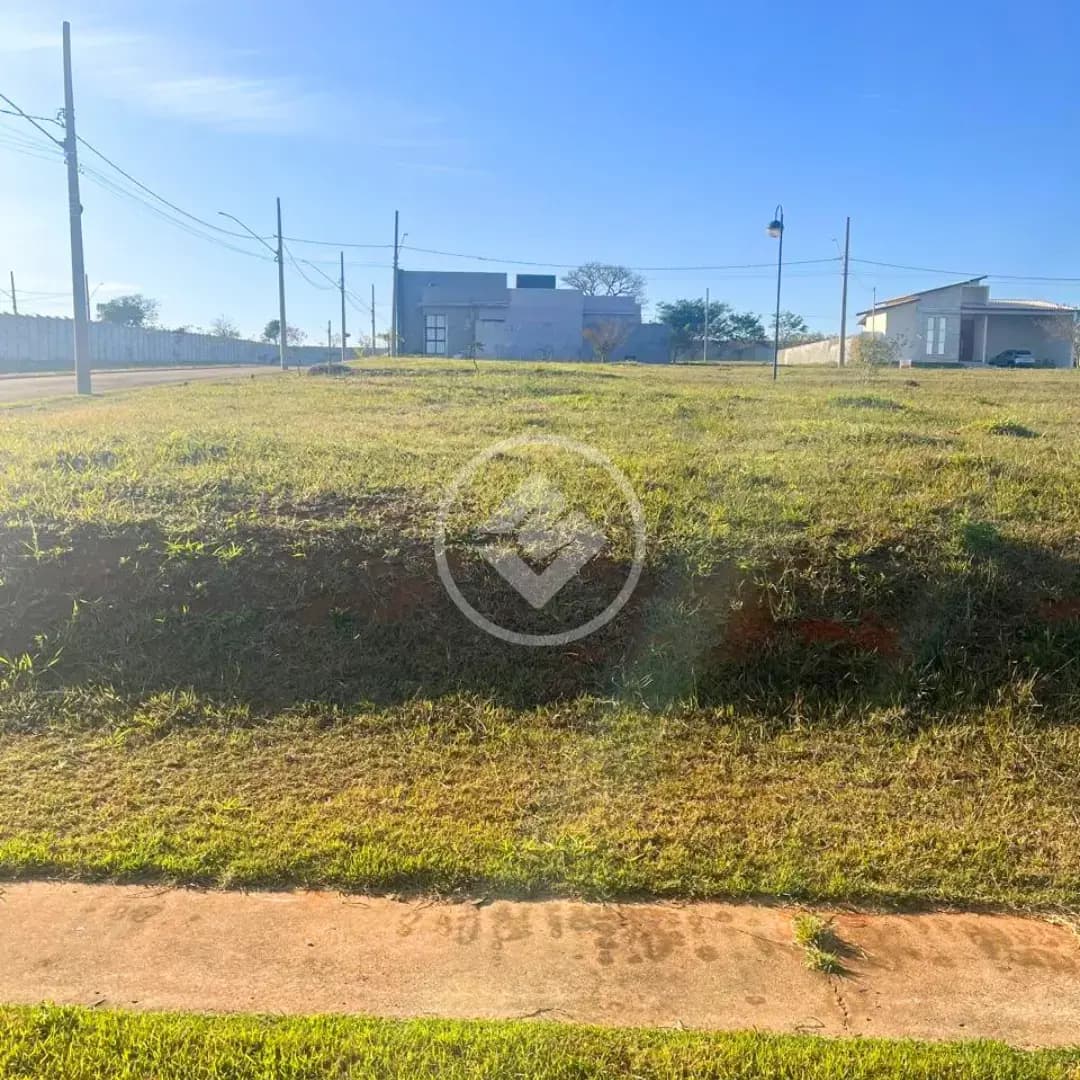 Terreno Condomínio Loteamento Villa das Artes, Araxá - MG — foto 2