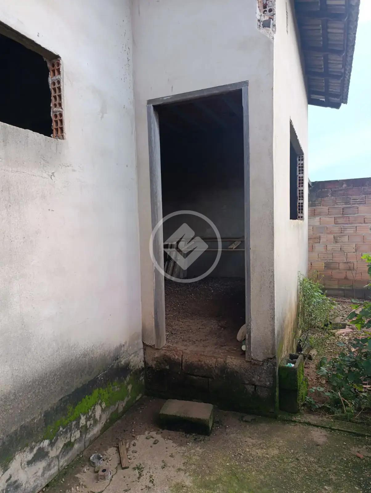 Casa em terreno único em avenida no boa visita
