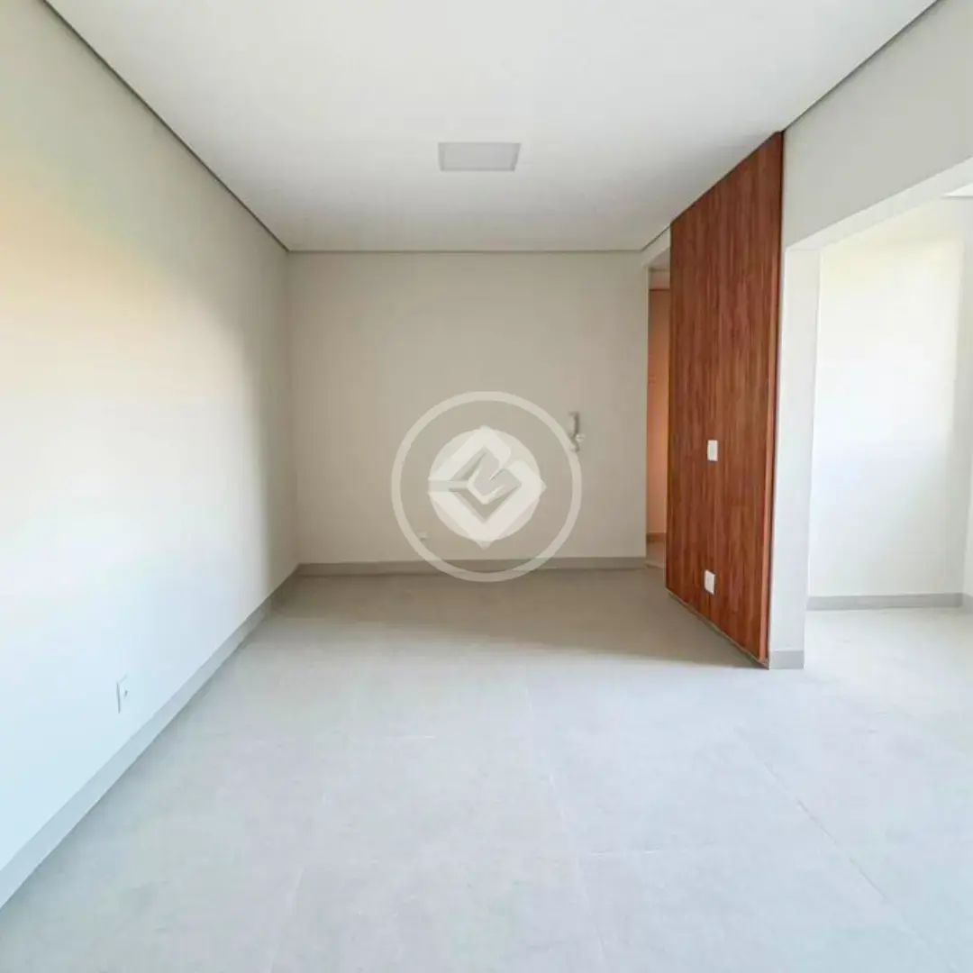 Apartamento 2 quartos no Guilhermina Vieira Chaer, Araxá — foto 3 de 6