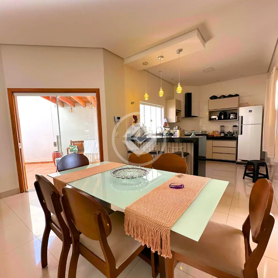 Casa 3 quartos no Jardim Europa V, Araxá — foto 4 de 6