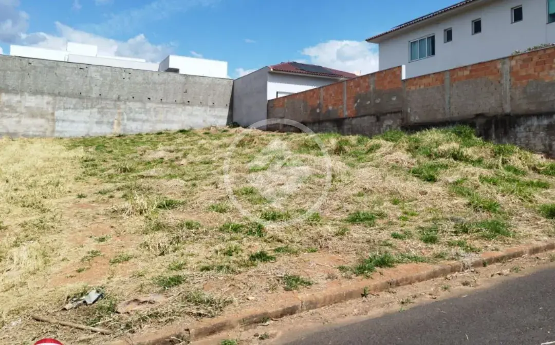 Terreno Guilhermina Vieira Chaer, Araxá - MG — foto 2
