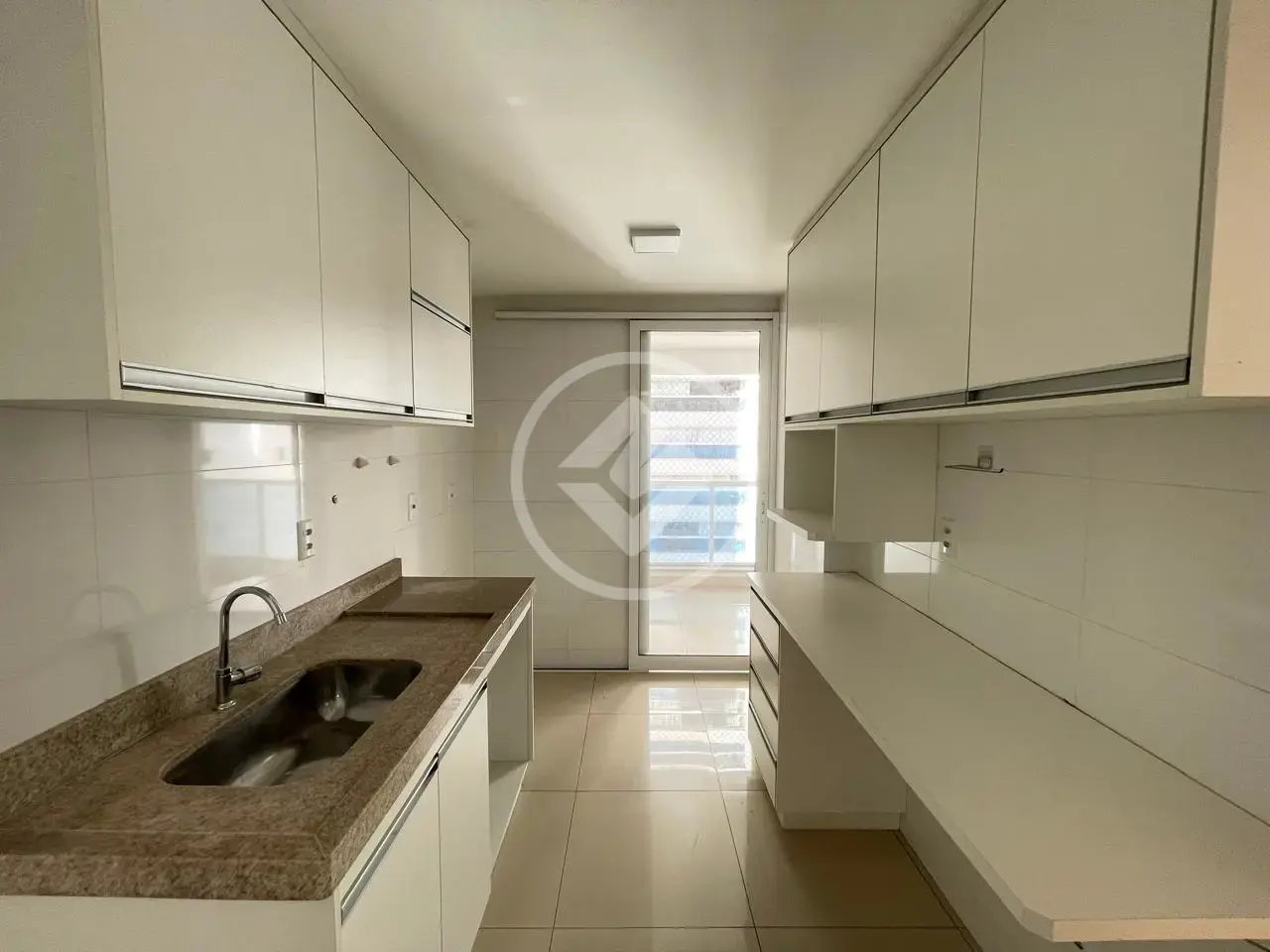Apartamento 3 quartos no Jardim Goiás, Goiânia — foto 3 de 6