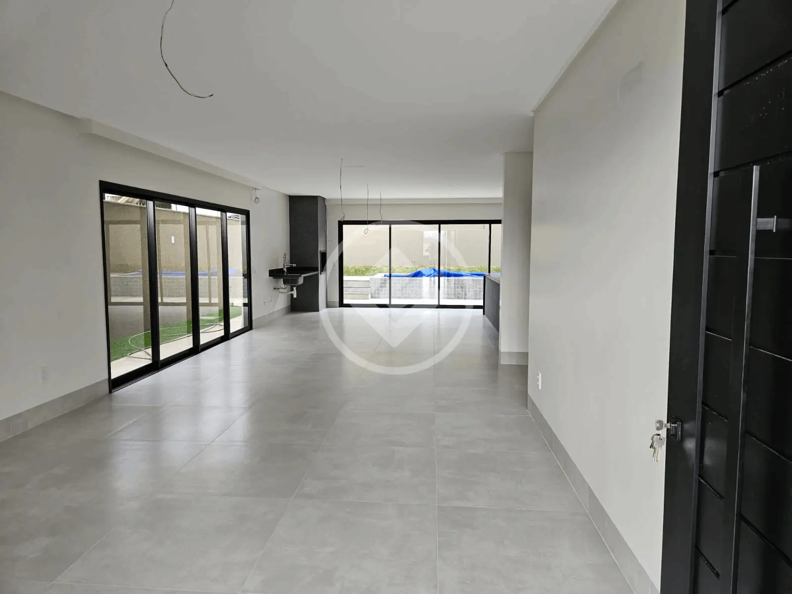 Casa à venda no Jardins Barcelona, em Goiânia-GO
