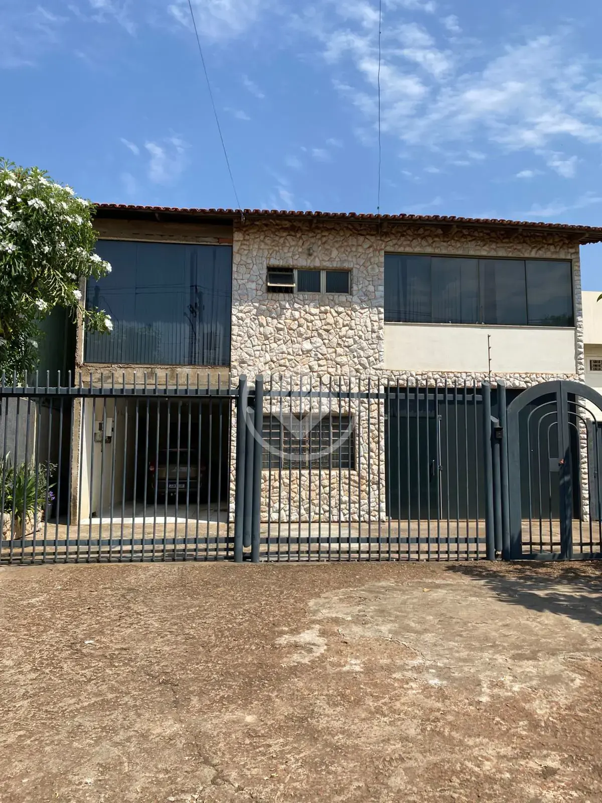 Casa Sobrado à Venda Sertor Santa Genoveva em Goiânia - Go