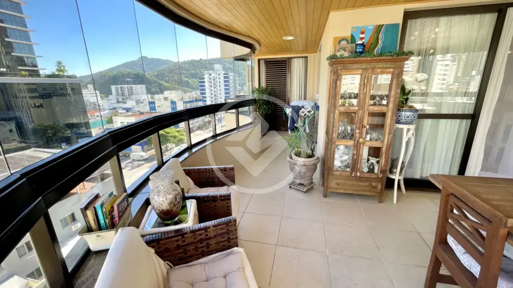 Apartamento Centro, Balneário Camboriú - SC — foto 1