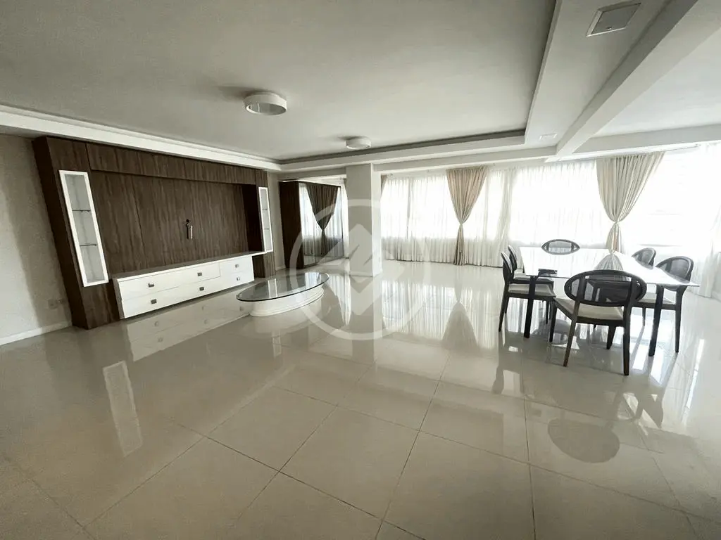 Apartamento Centro, Balneário Camboriú - SC — foto 1