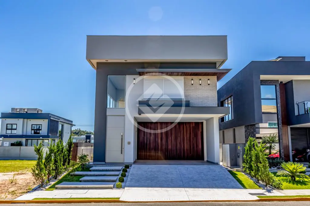 Casa Condomínio Santa Regina, Camboriú - SC — foto 1