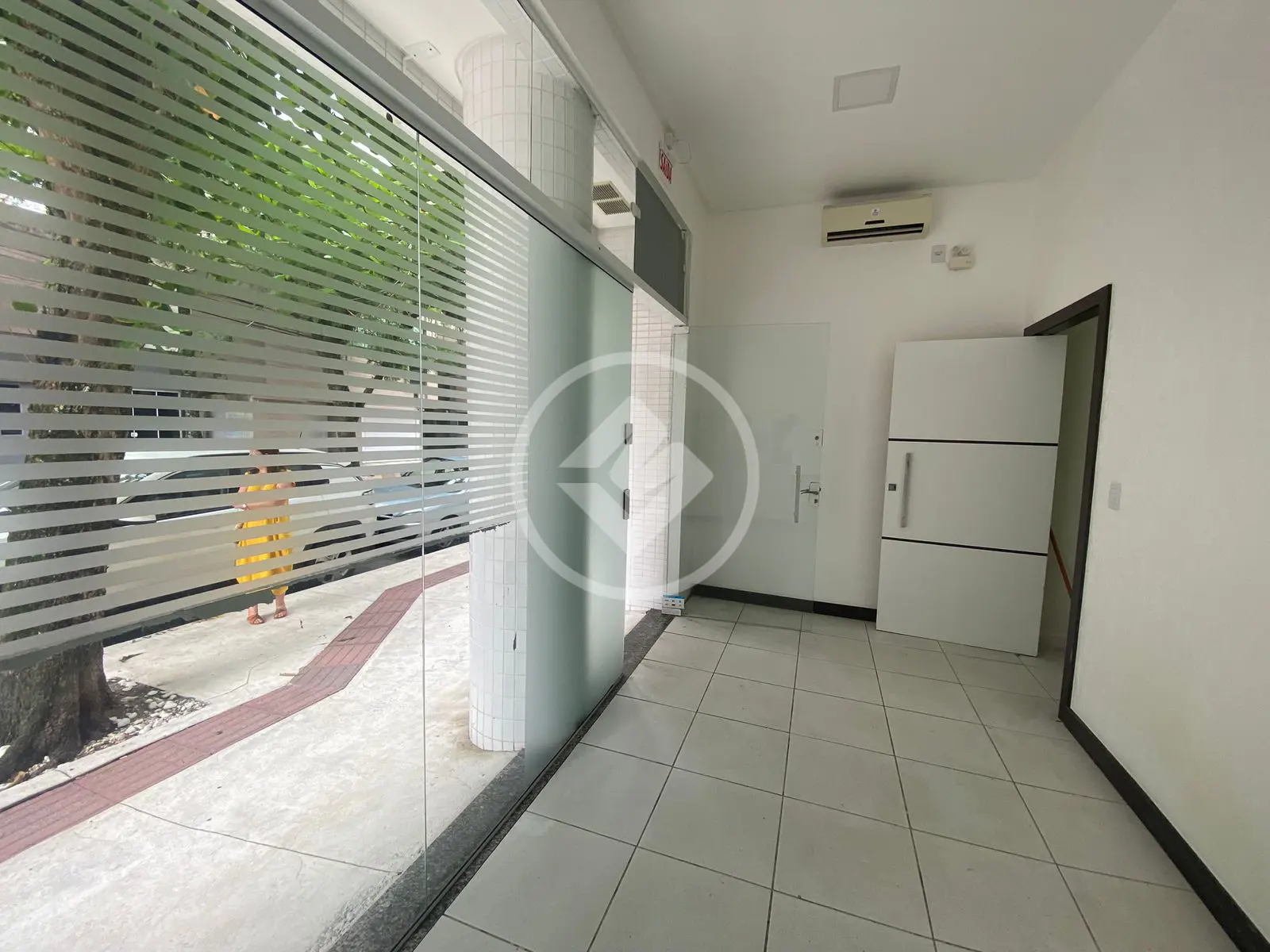 Sala Comercial Centro, Balneário Camboriú - SC — foto 1