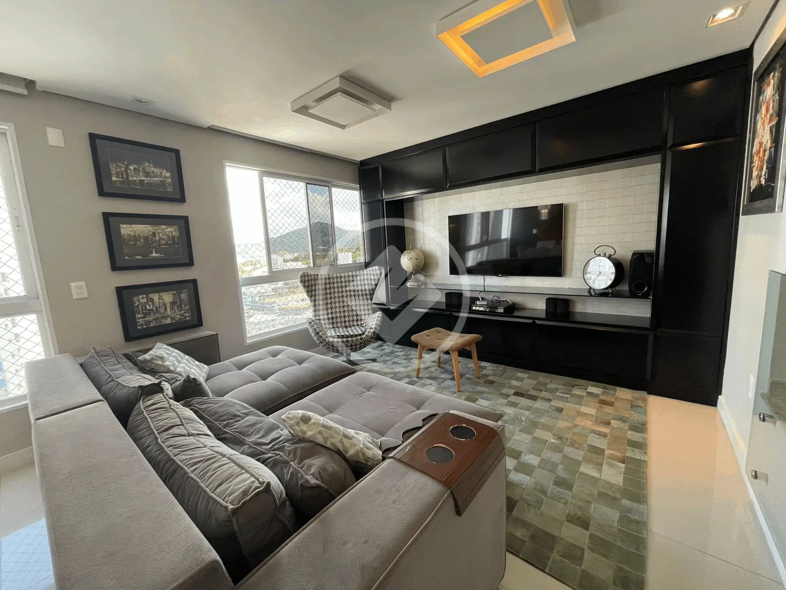 Cond.: Residencial Pioniere Bairro: PIONEIROS Valor: R$ 3.550.000,00