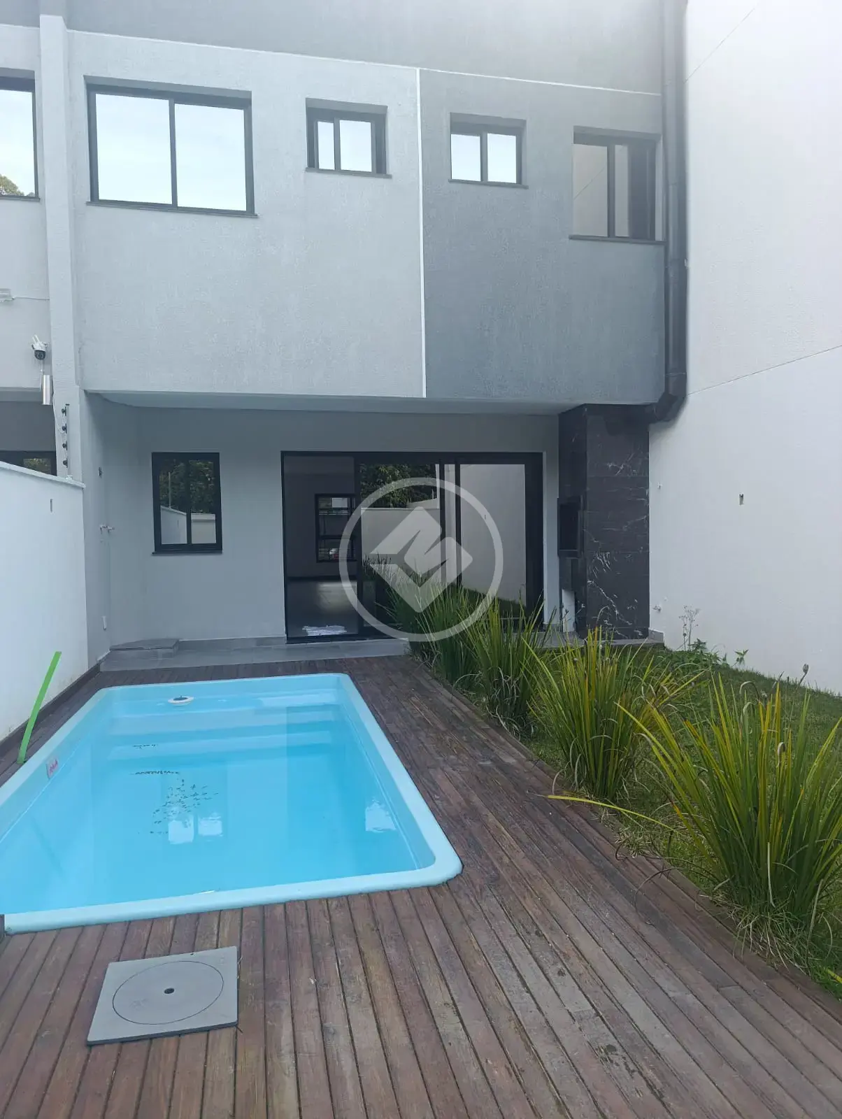 LINDO SOBRADO PARA SUA FAMILIA