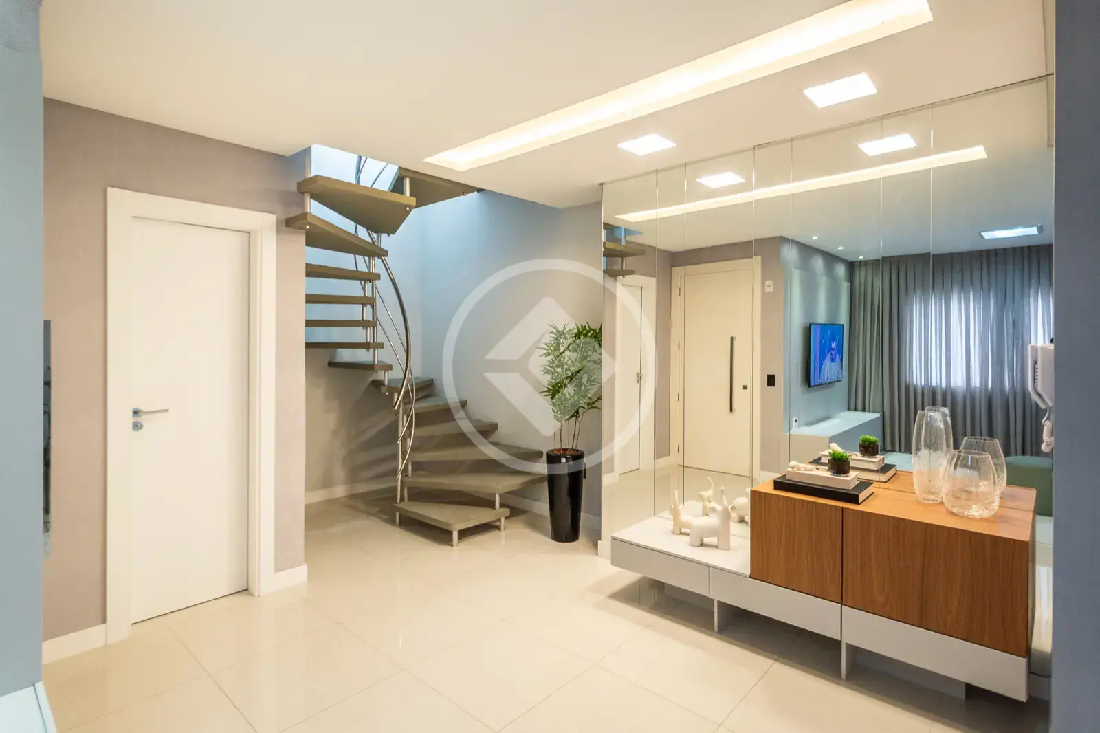 Cobertura Duplex 4 quartos no Centro, Balneário Camboriú — foto 4 de 6
