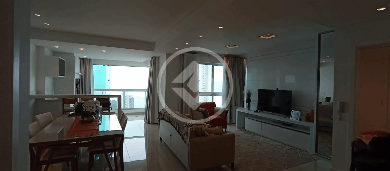 Apartamento PIONEIROS, Balneário Camboriú - SC — foto 2