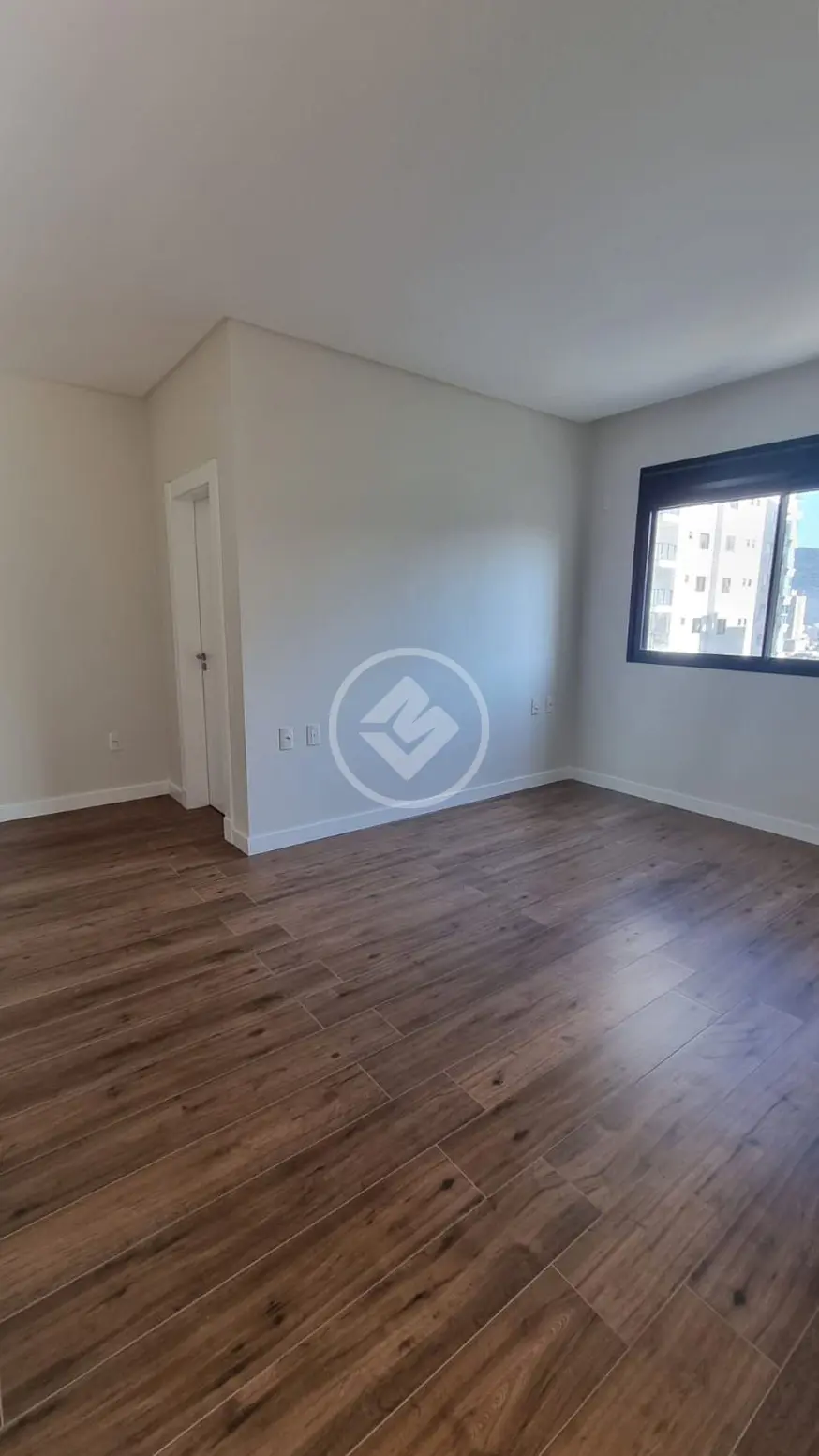 Apartamento 4 quartos no Meia Praia, Itapema — foto 5 de 6