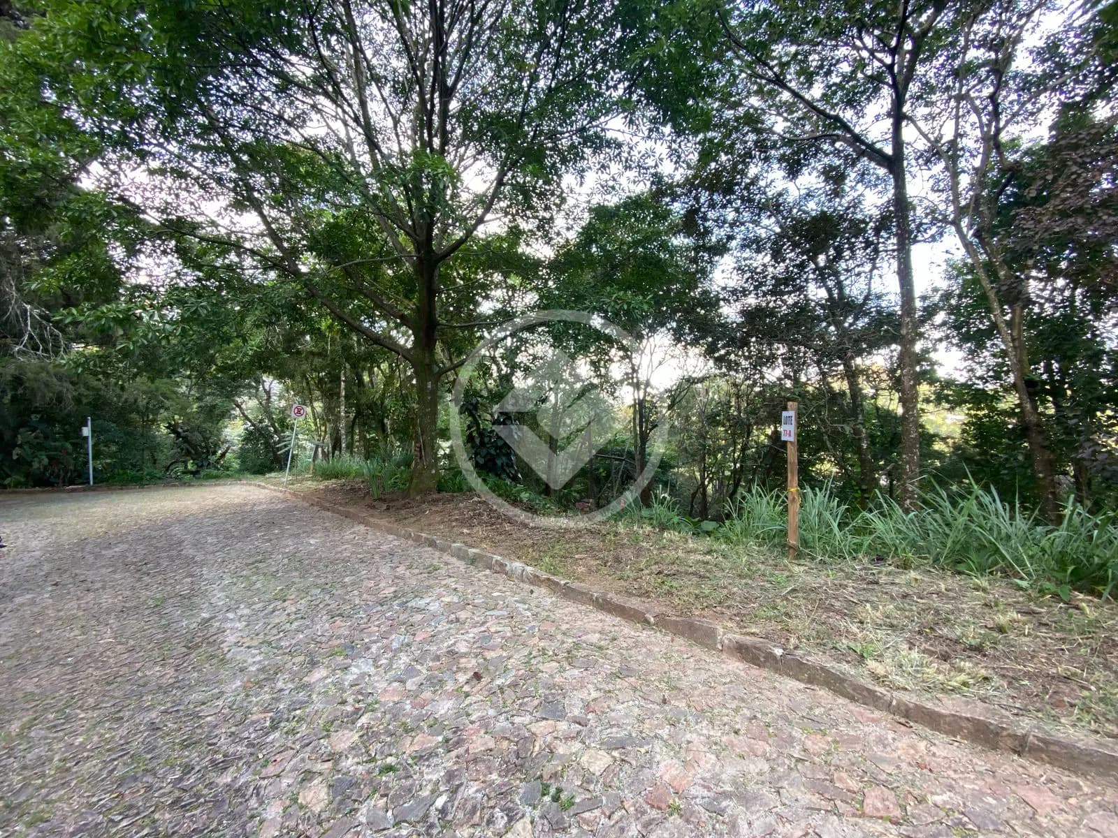 Terreno Condomínio no Estância Serrana, Nova Lima — foto 3 de 4