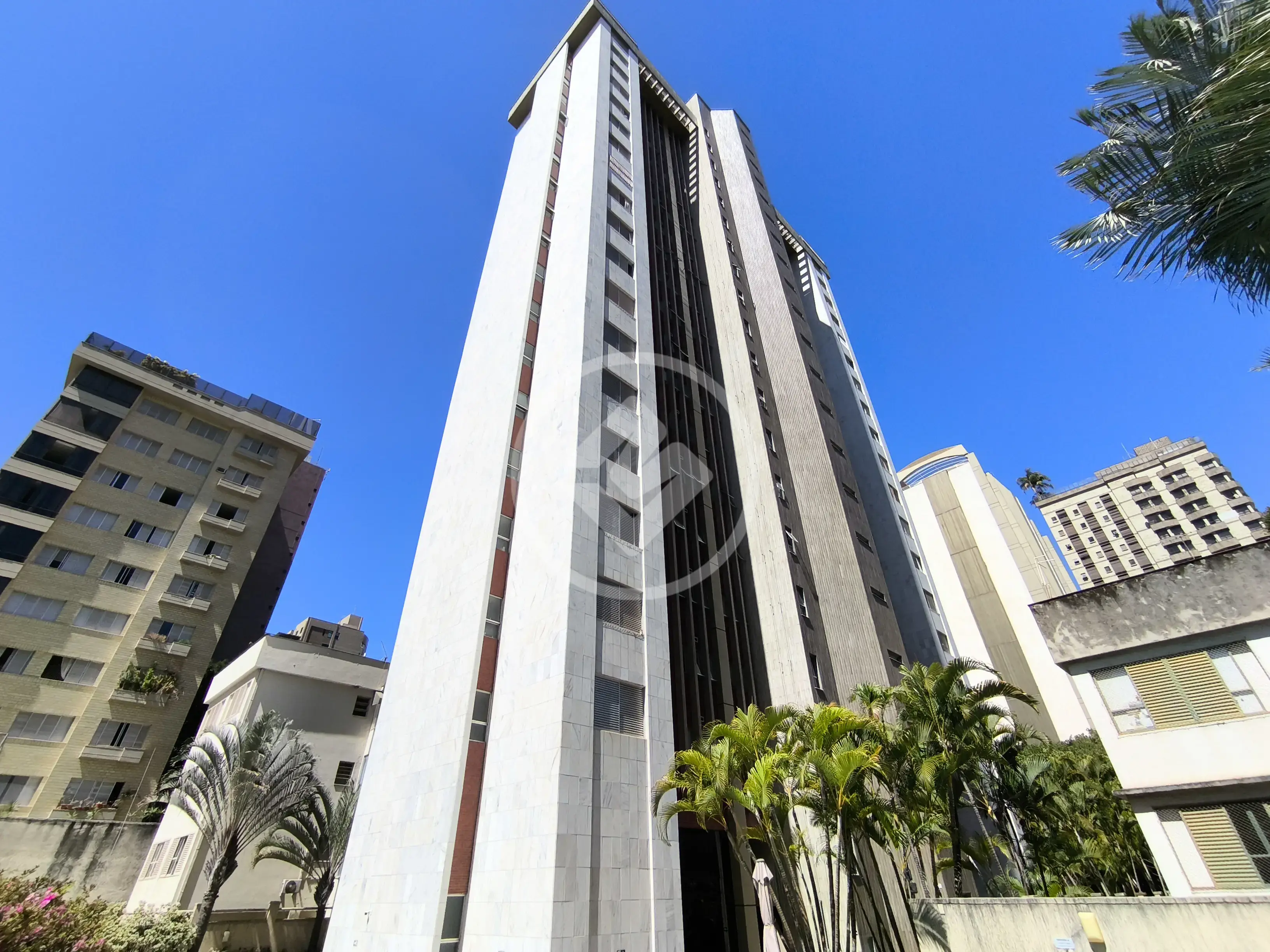 Apartamento 4 quartos no LOURDES, Belo Horizonte — foto 1 de 6
