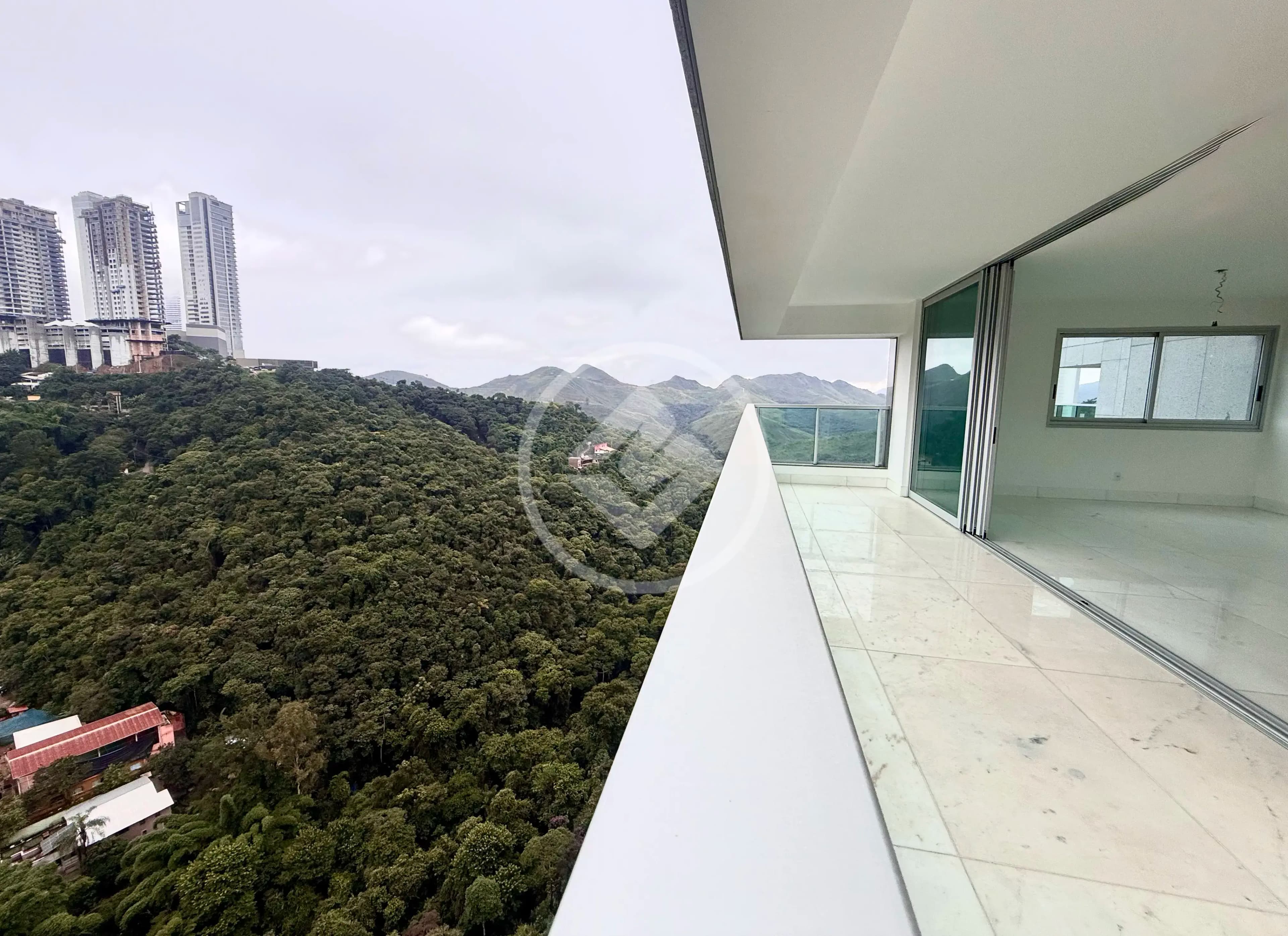 Apartamento 4 quartos no Vale do Sereno, Nova Lima — foto 1 de 6