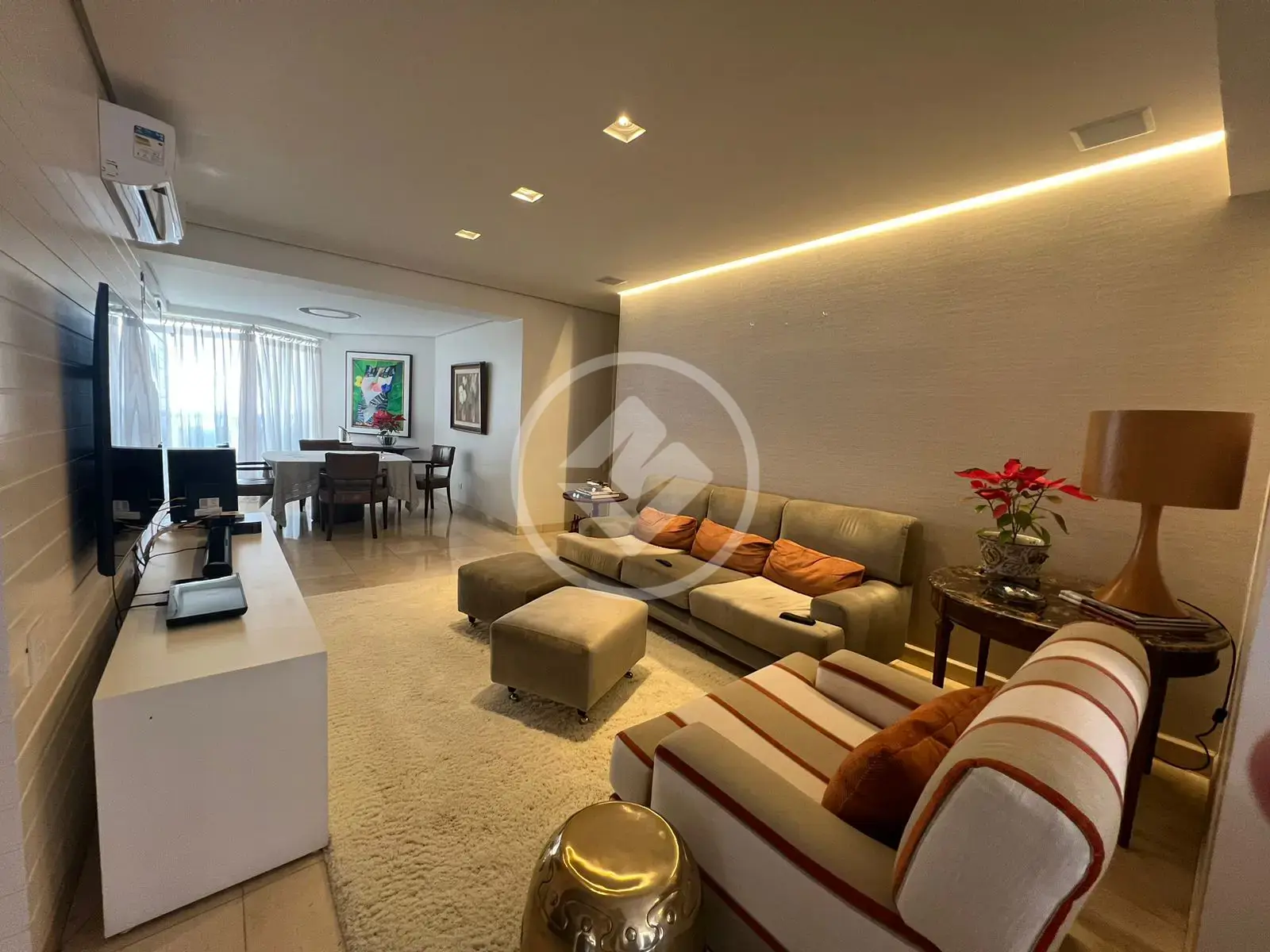 Cobertura Setor Bueno, Goiânia - GO — foto 1