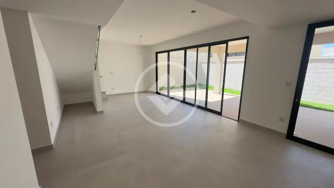 Casa Condomínio Jardins Marselha, Goiânia - GO — foto 2