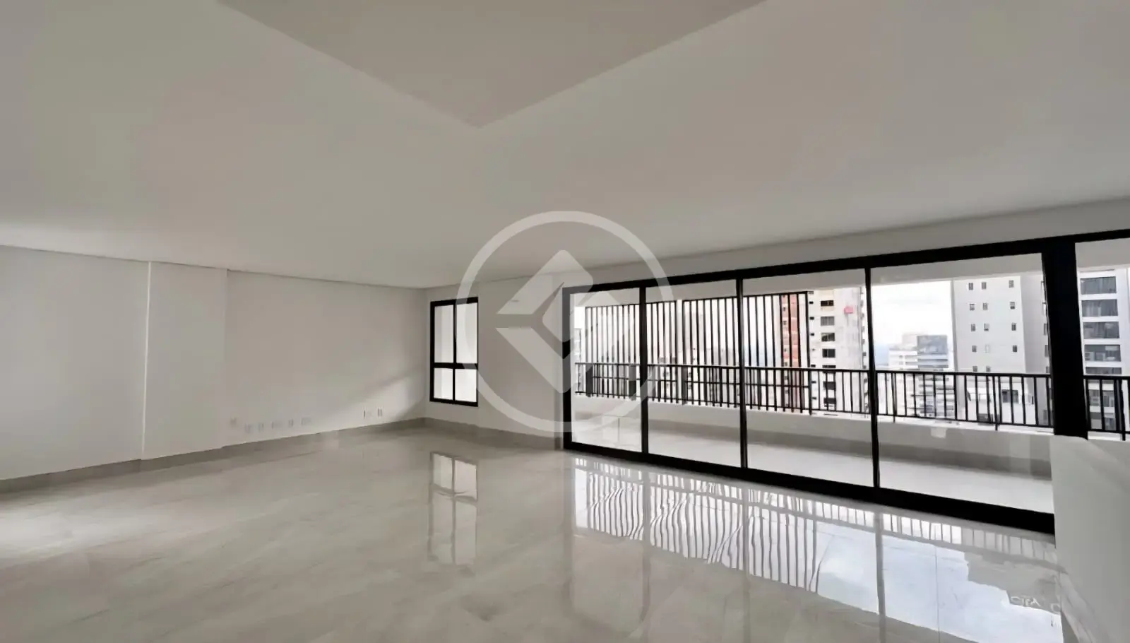 Apartamento 4 quartos no Setor Oeste, Goiânia — foto 5 de 6