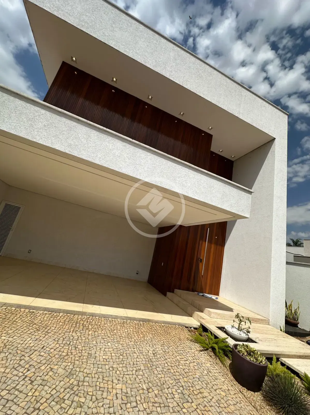 Sobrado Em Condomínio Setor Morada do Lago, Trindade - GO — foto 2