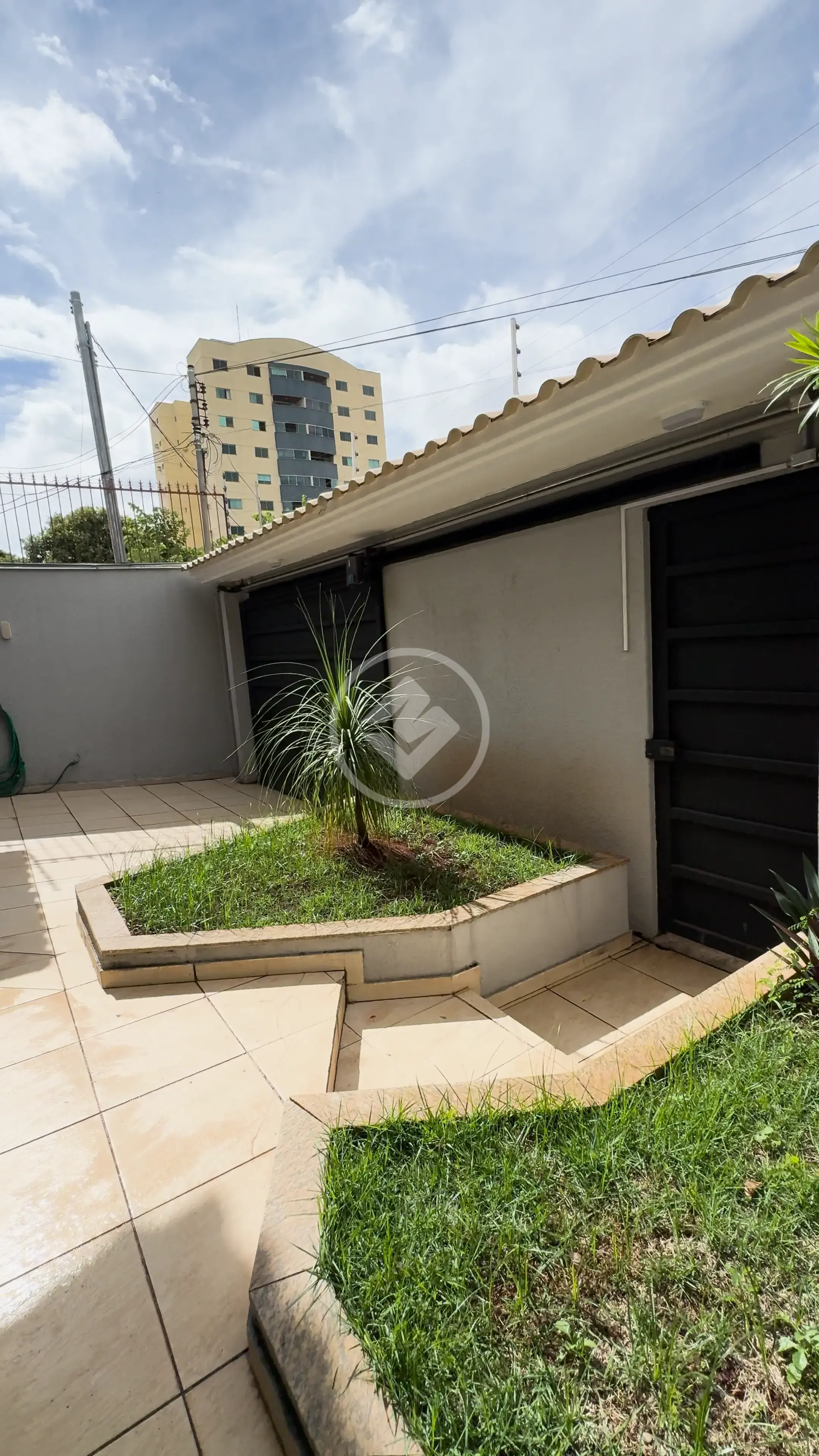 Sobrado Jardim América, Goiânia - GO — foto 1