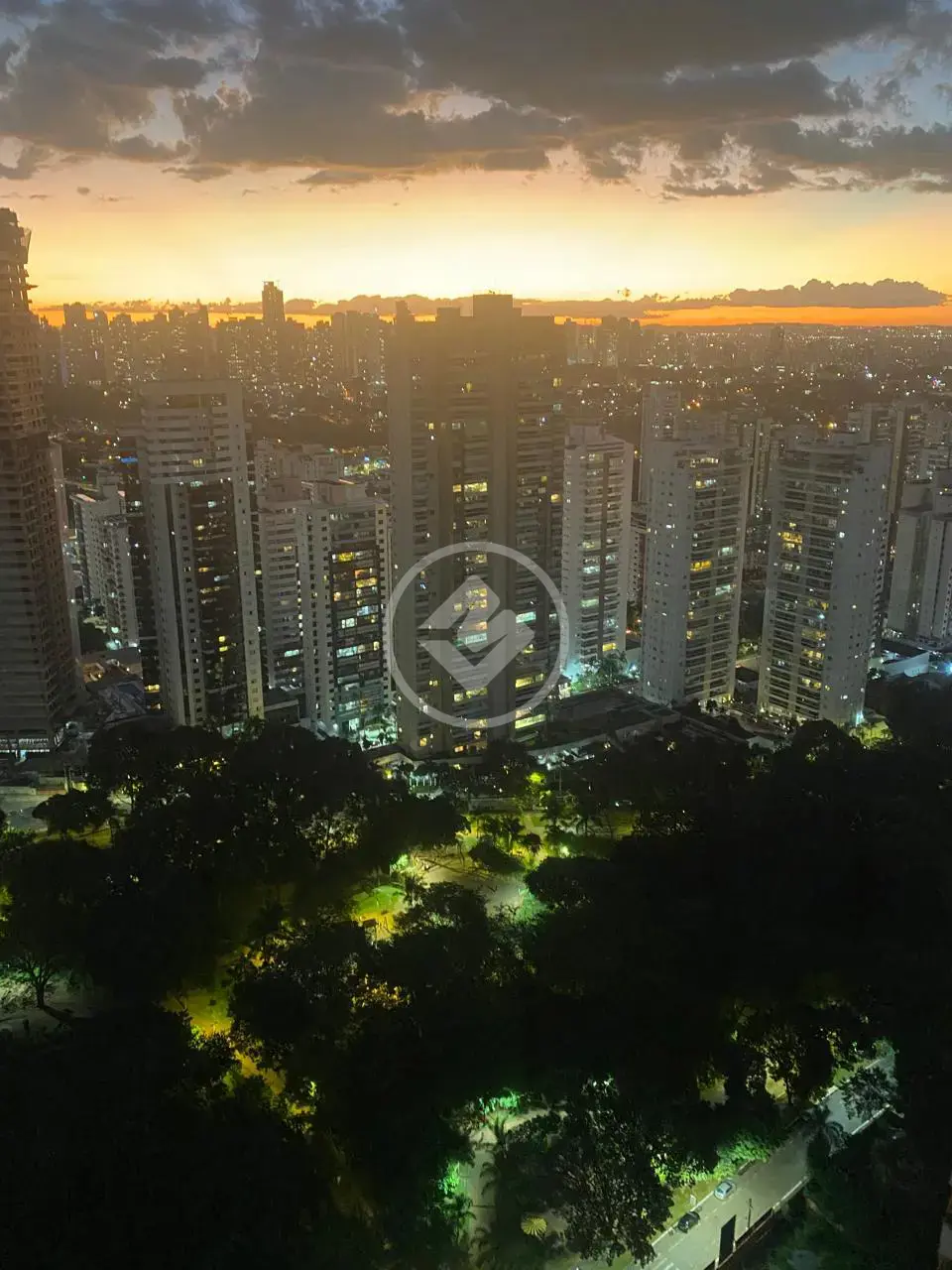 Apartamento 3 quartos no Jardim Goiás, Goiânia — foto 3 de 6