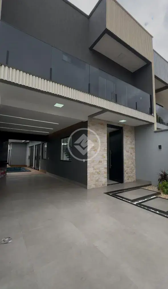 OPORTUNIDADE — CASA COM 3 SUÍTES POR R$ 990 MIL