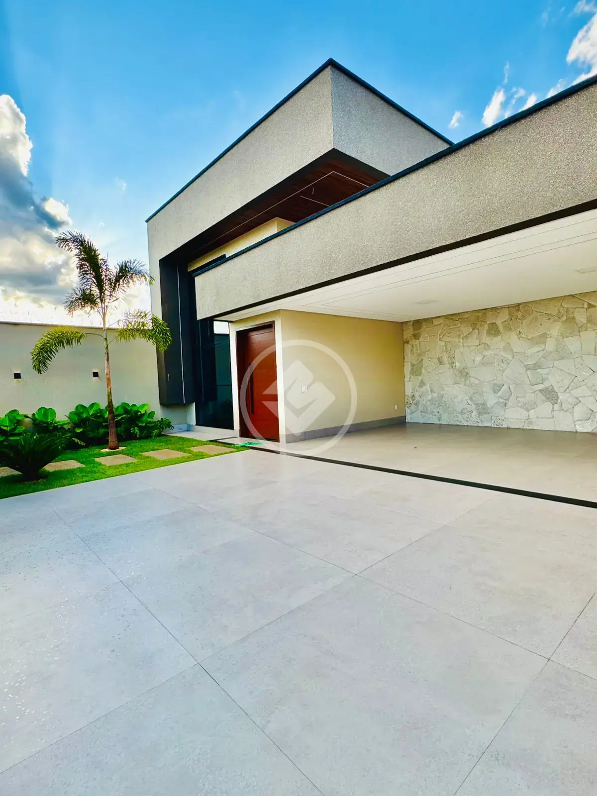 Casa 3 quartos no Jardim Ipe, Goiânia — foto 3 de 6