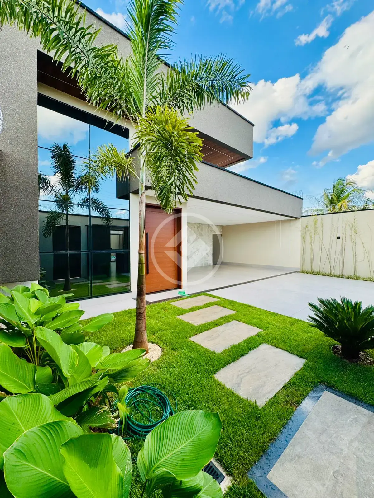 Casa Jardim Ipe, Goiânia - GO — foto 1