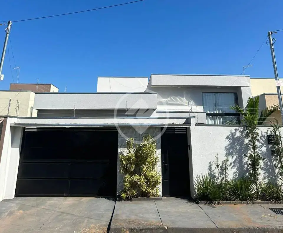 OPORTUNIDADE ÚNICA: Casa de Alto Padrão exclusiva e moderna 🏡