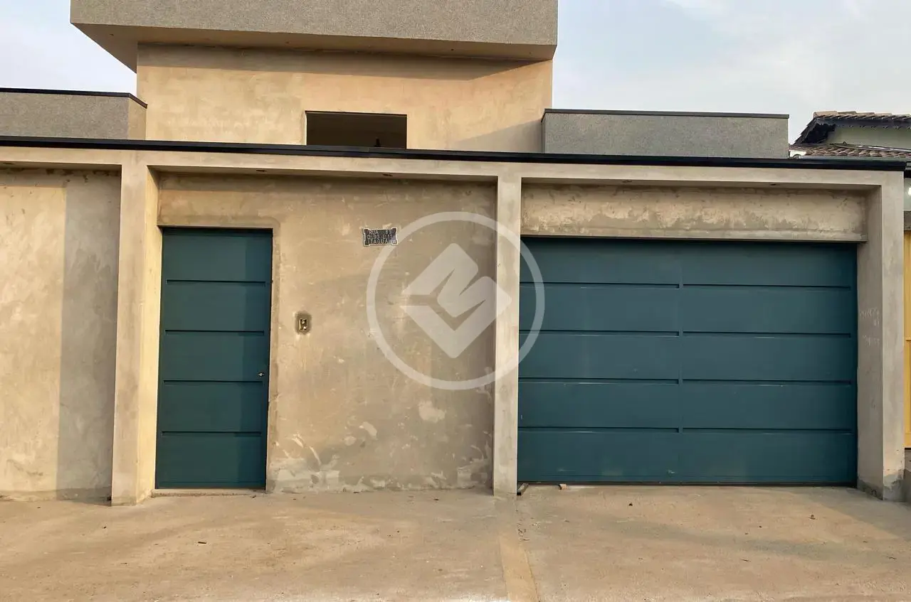 OPORTUNIDADE ÚNICA: Casa de Alto Padrão exclusiva e moderna 🏡