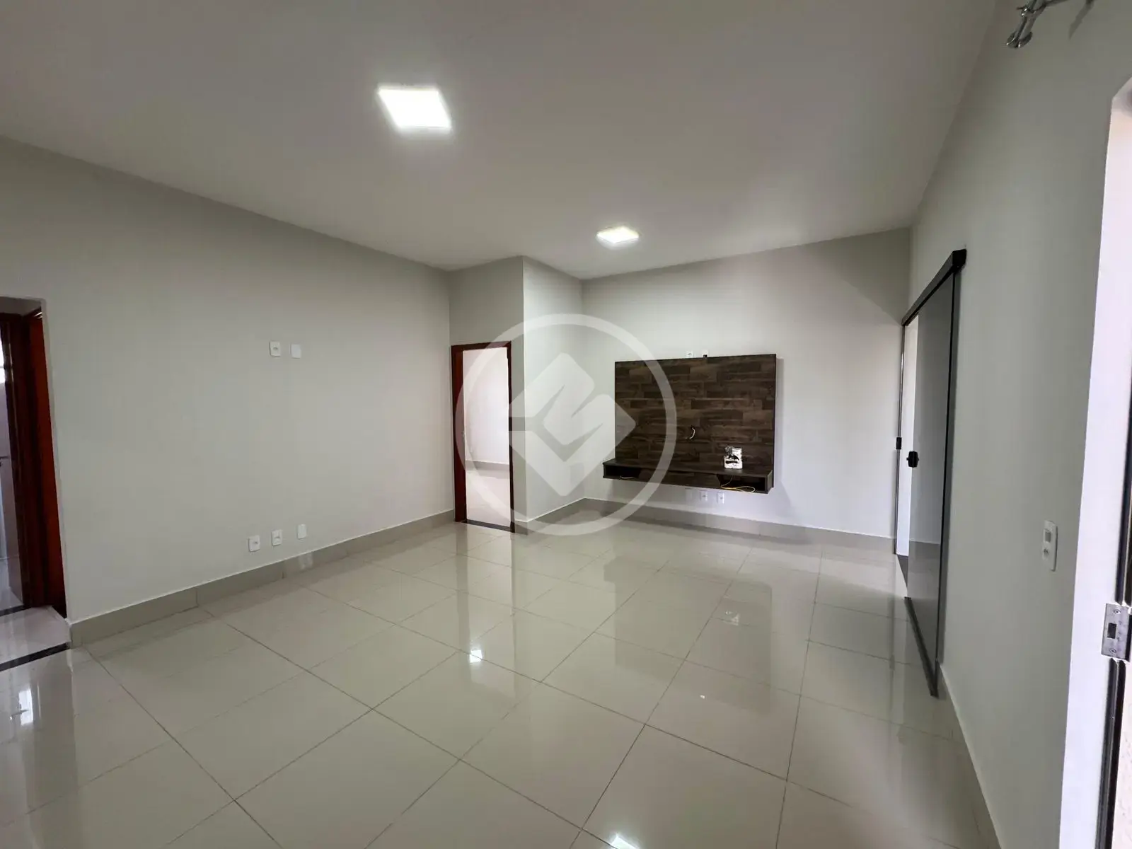 Casa Condomínio 4 quartos no Condomínio Saint Germain, Caldas Novas — foto 4 de 6