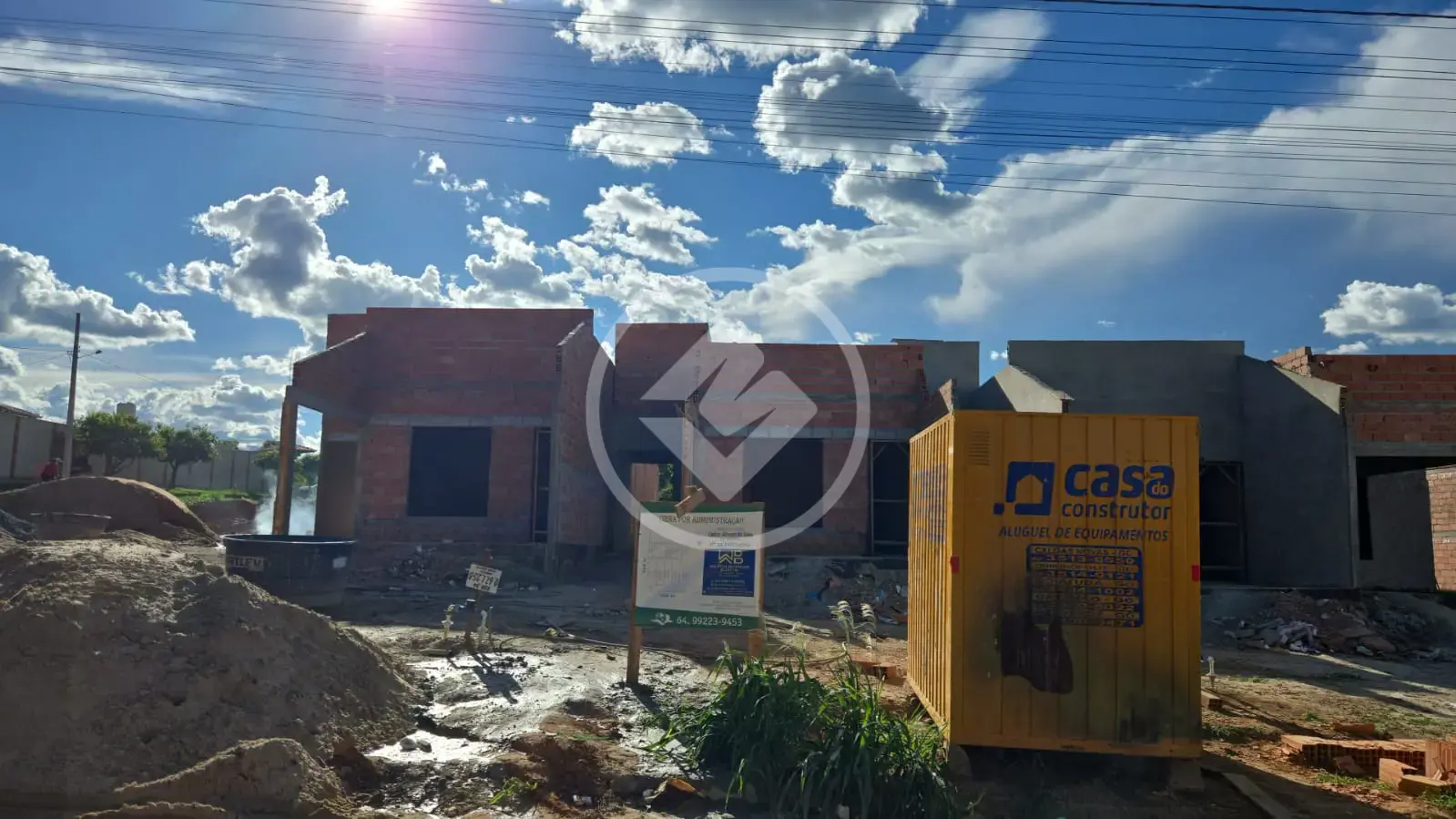 casa nas mansoes das aguas quentes sendo 5 pronta entrega 165mil nao incluso a documentacao