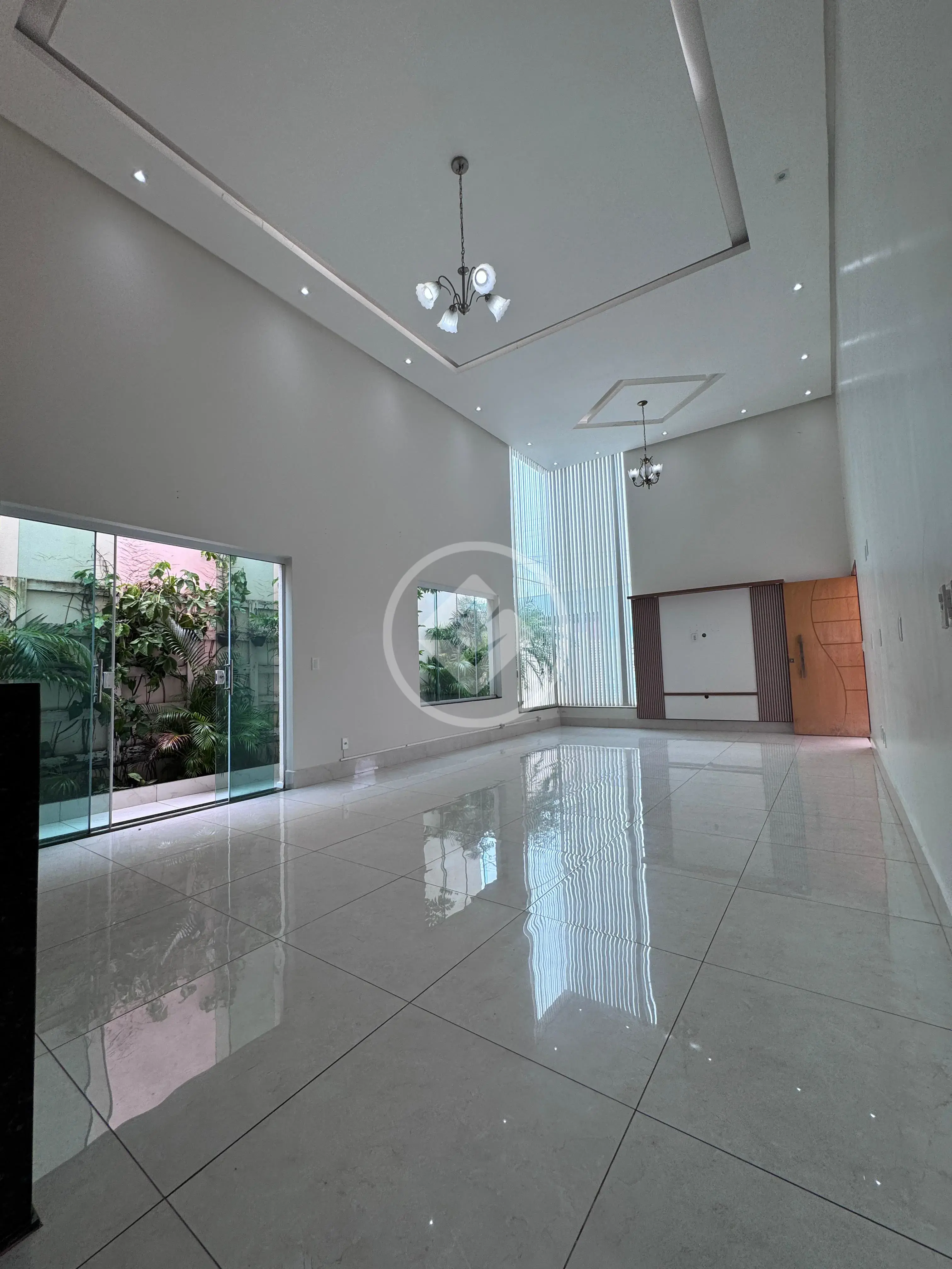 ✨️Casa de alto padrão disponível para venda no bairro Itanhangá 1, em Caldas Novas-GO
