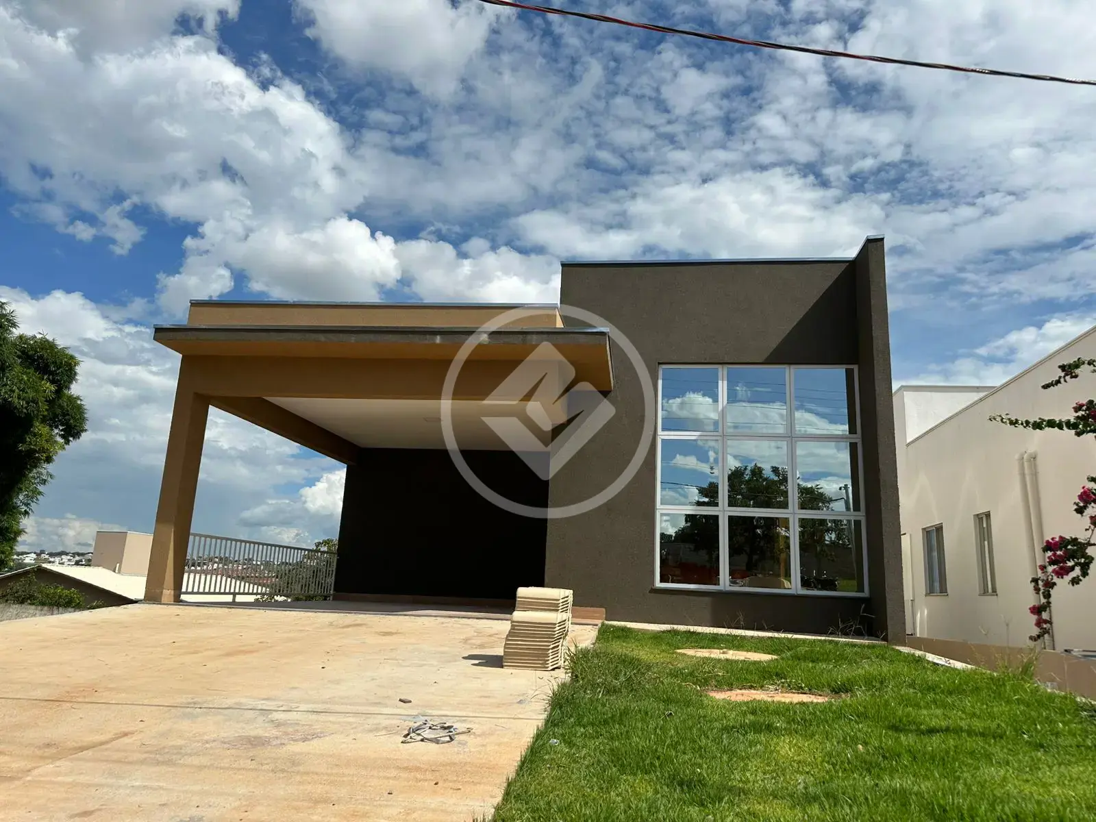 Casa Condomínio 3 quartos no Centro, Caldas Novas — foto 1 de 6
