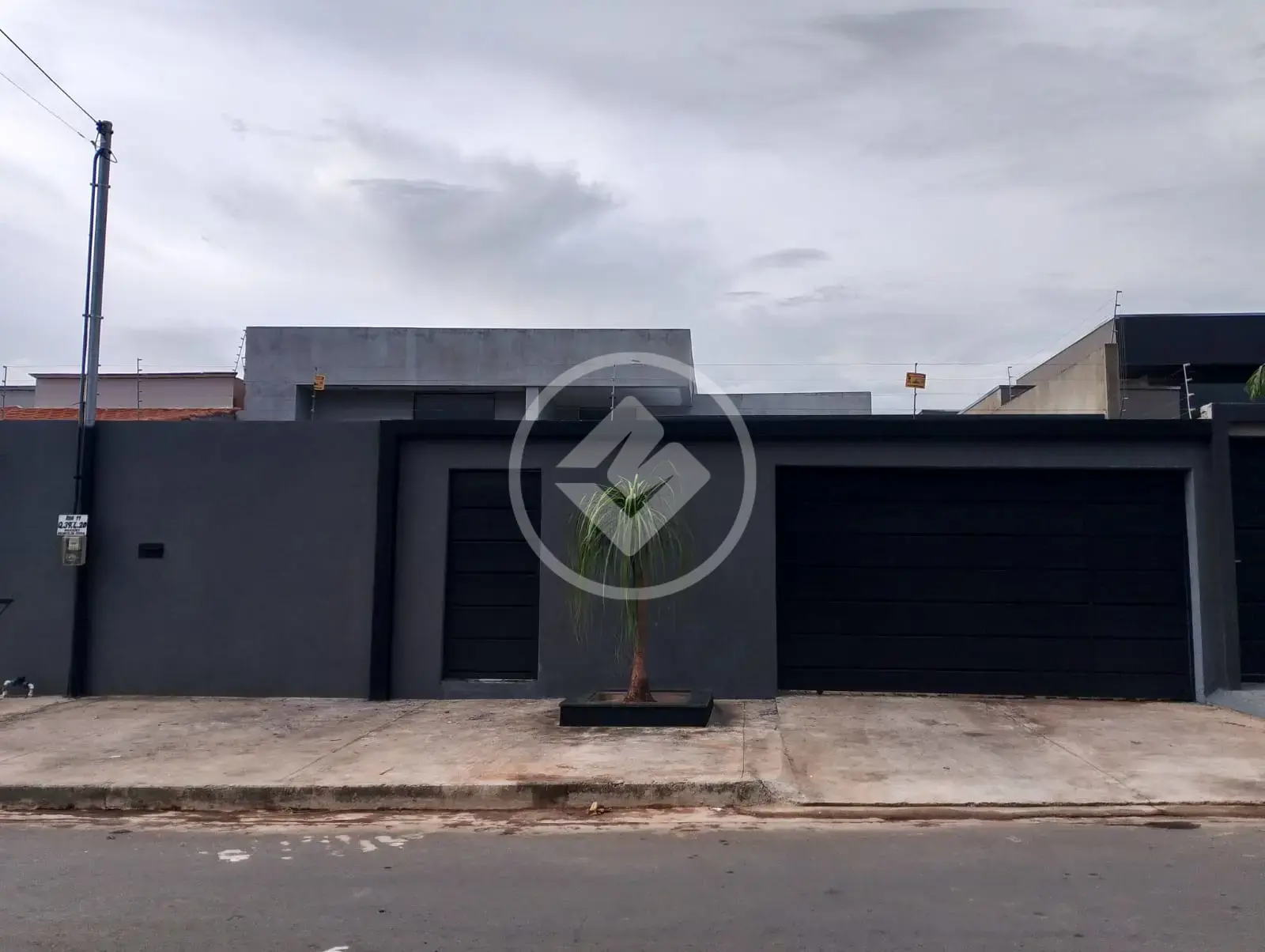 Casa Mansões Recanto da Serra, Caldas Novas - GO — foto 1